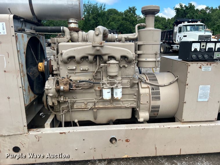 image for item DO6576 Allis Chalmers 8GKB generator
