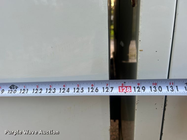 image for item DO6693 2007 International 4300 forestry bucket truck