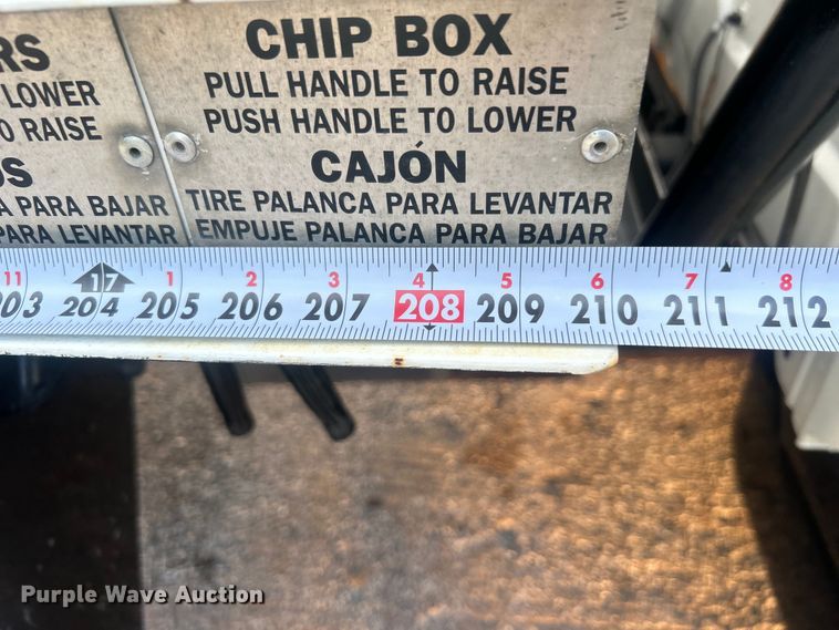 image for item DO6693 2007 International 4300 forestry bucket truck