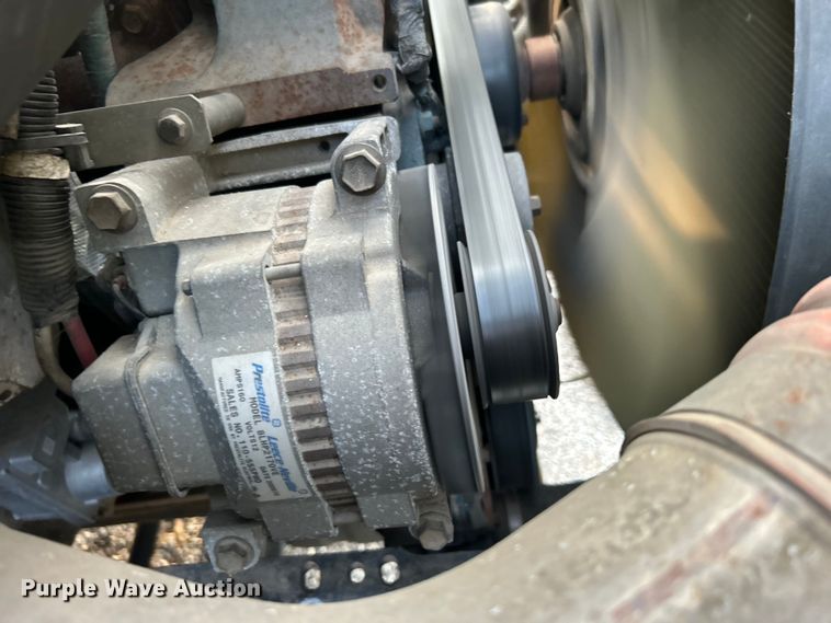 image for item DO6693 2007 International 4300 forestry bucket truck