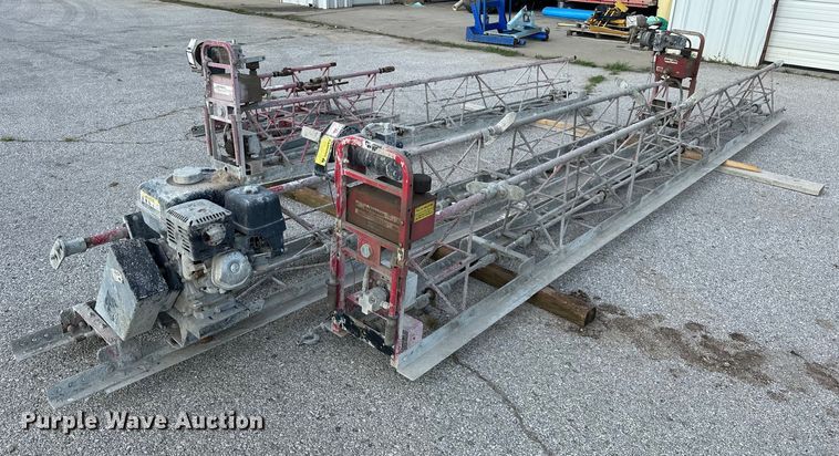 image for item DO7147 Razorback  12 HED truss screed 