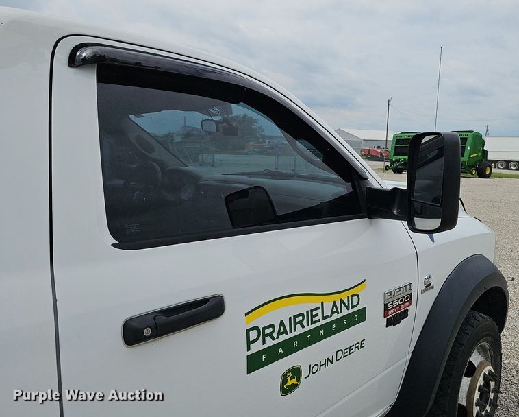 image for item DP0982 2012 Dodge Ram 5500HD utility / service truck