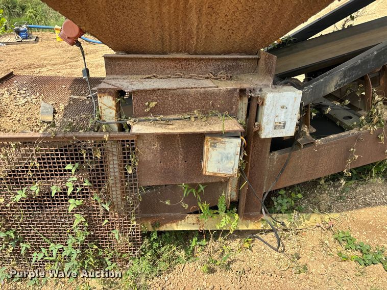 image for item DP6709 Vibrating conveyor