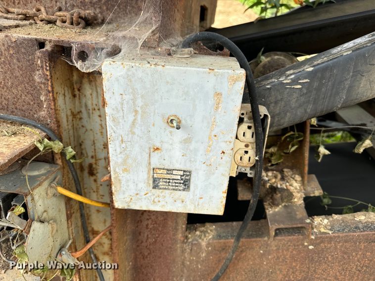 image for item DP6709 Vibrating conveyor