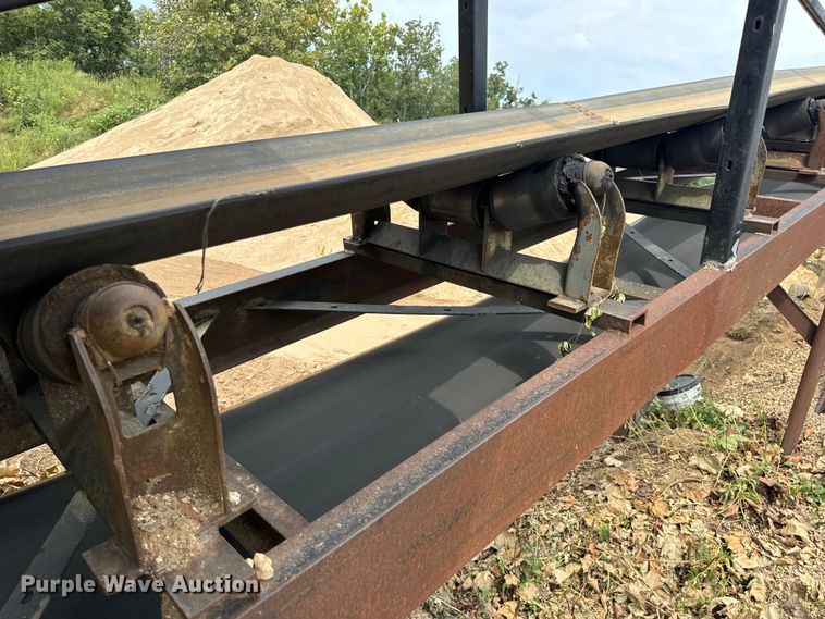 image for item DP6709 Vibrating conveyor