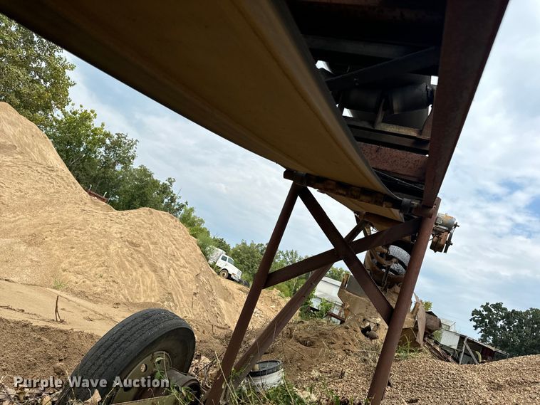 image for item DP6709 Vibrating conveyor