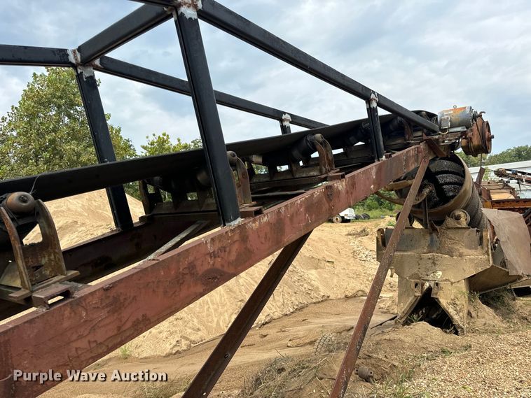 image for item DP6709 Vibrating conveyor