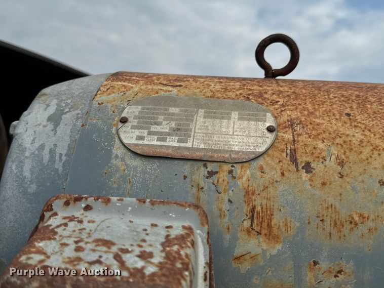 image for item DP6709 Vibrating conveyor