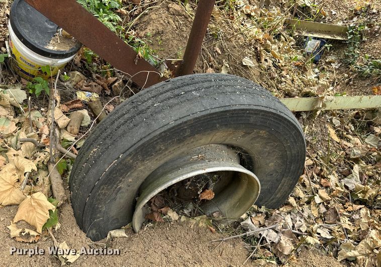 image for item DP6709 Vibrating conveyor