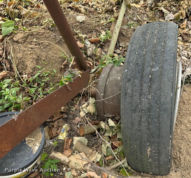 image for item DP6709 Vibrating conveyor