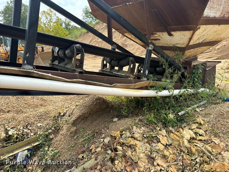 image for item DP6709 Vibrating conveyor