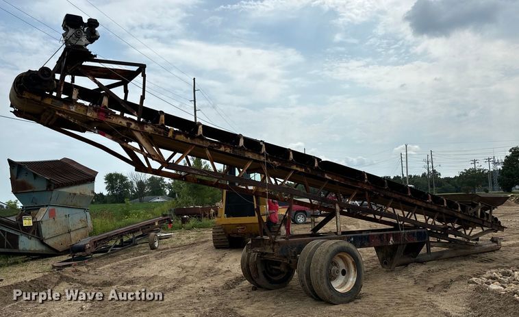 image for item DP6711 Radial stacking conveyor