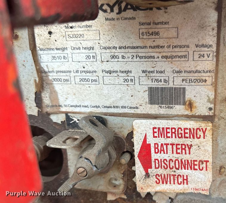 image for item DP8443 2004 Skyjack SJ3220 scissor lift