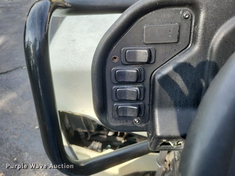 image for item DQ3622 2000 Ingersoll Rand  DD-30 double drum vibratory roller