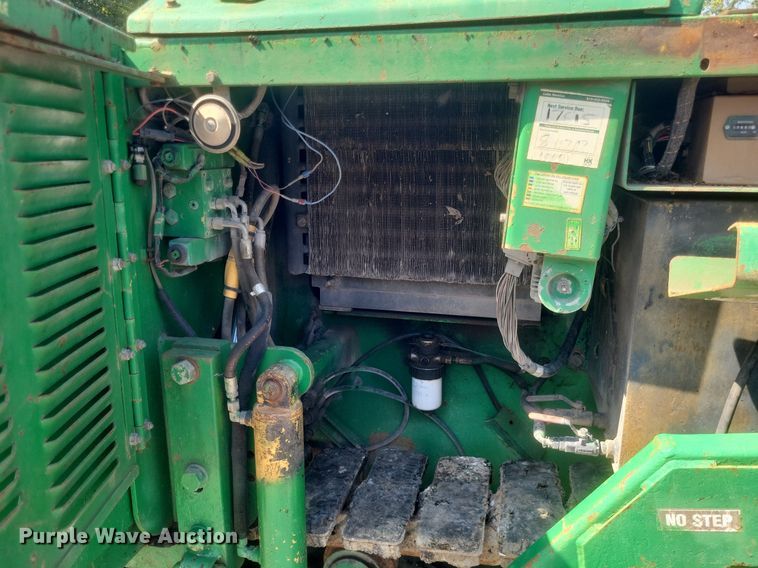 image for item DQ3624 1998 Caterpillar BG-225C paver