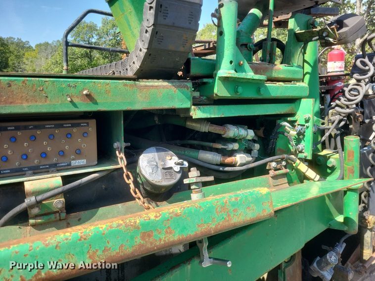 image for item DQ3624 1998 Caterpillar BG-225C paver