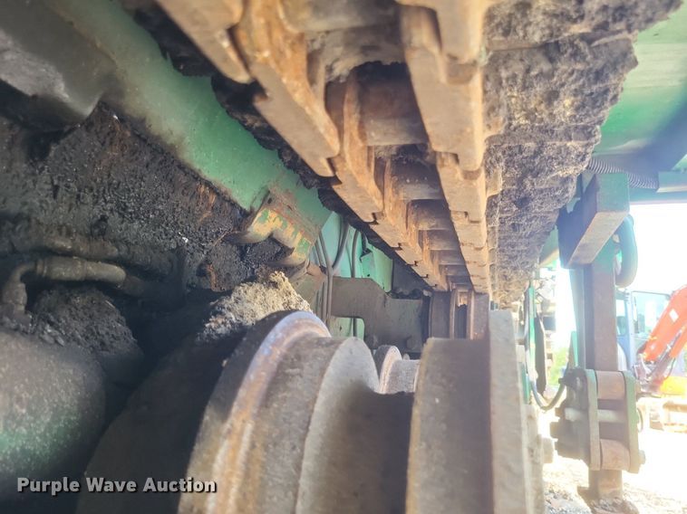 image for item DQ3624 1998 Caterpillar BG-225C paver