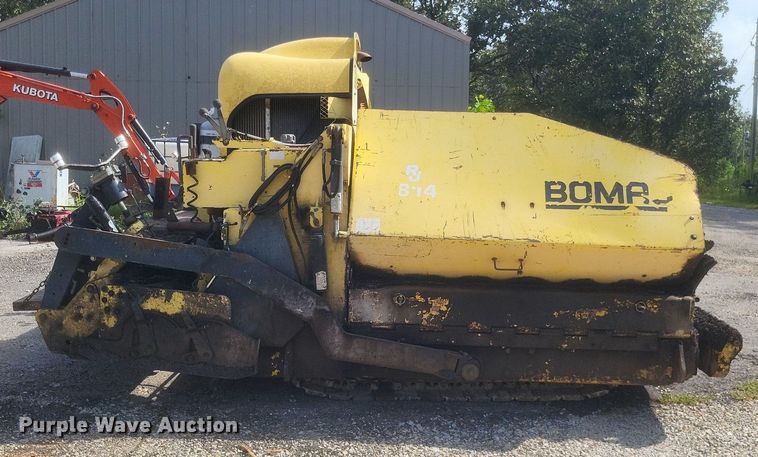 image for item DQ3625 2007 Bomag 814-2 paver