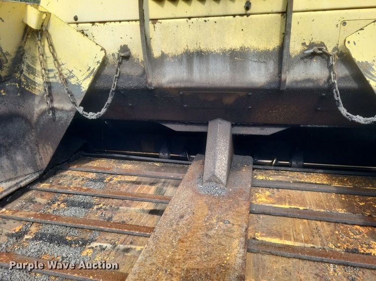 image for item DQ3625 2007 Bomag 814-2 paver