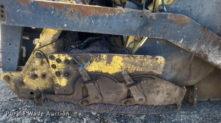 image for item DQ3625 2007 Bomag 814-2 paver