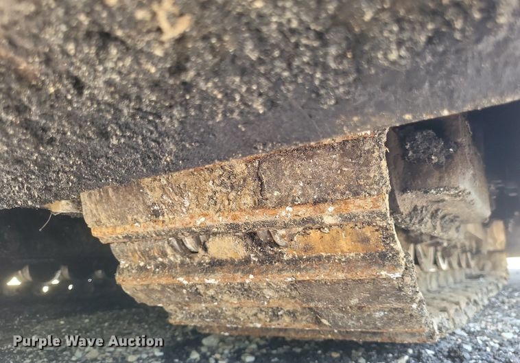 image for item DQ3625 2007 Bomag 814-2 paver