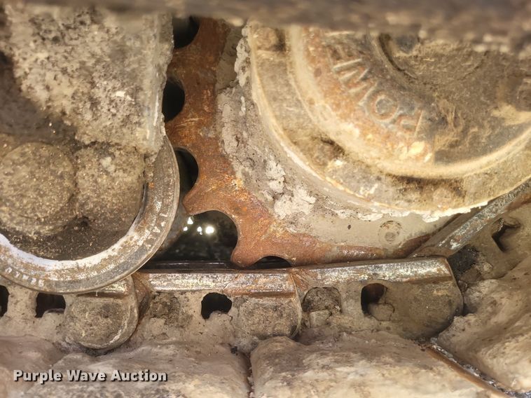 image for item DQ3625 2007 Bomag 814-2 paver