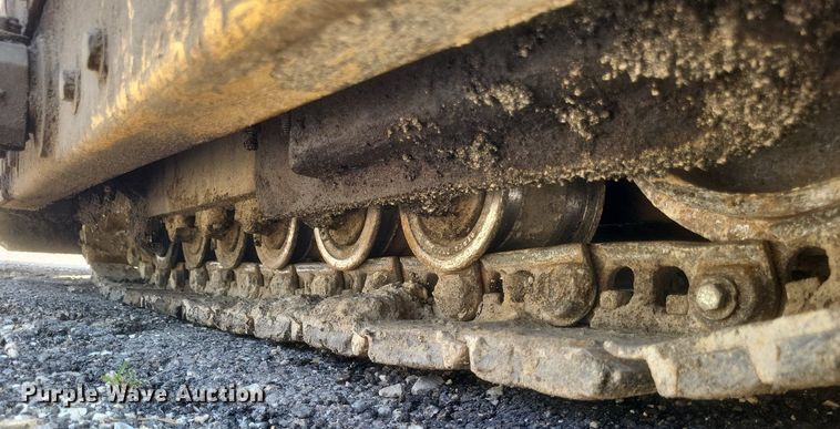 image for item DQ3625 2007 Bomag 814-2 paver