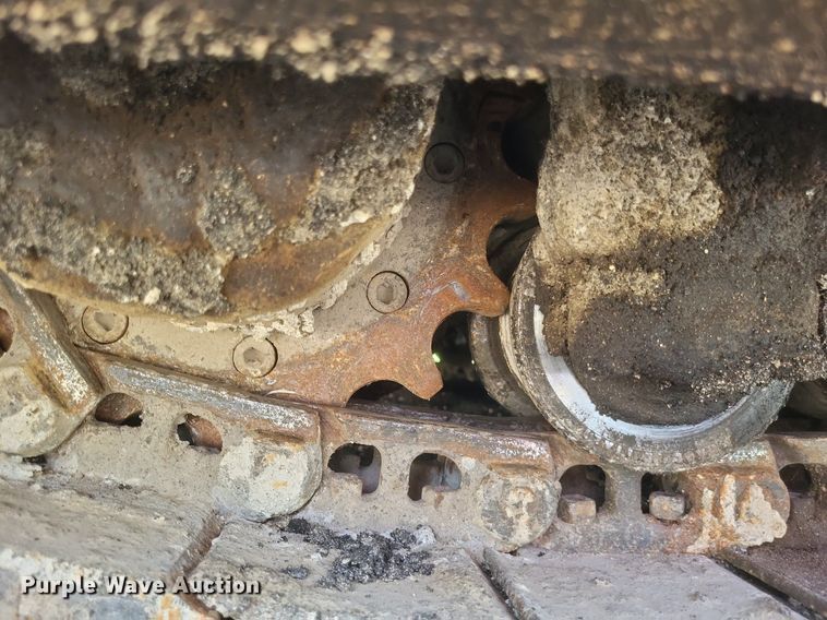 image for item DQ3625 2007 Bomag 814-2 paver