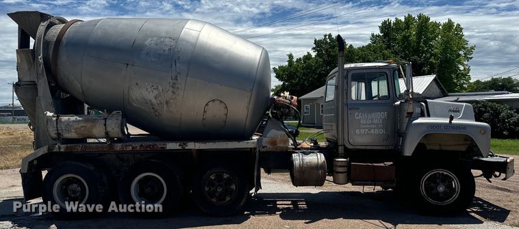 image for item DQ6783 1975 Mack ready mix truck