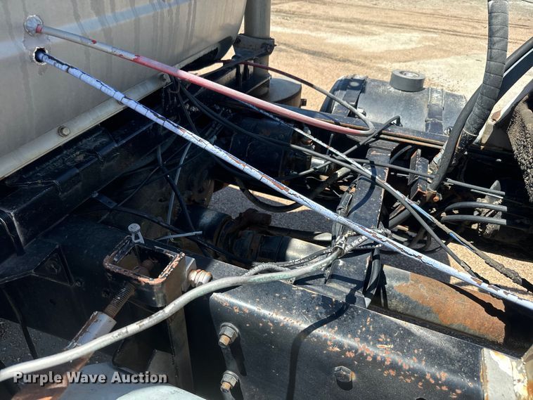 image for item DQ6783 1975 Mack ready mix truck