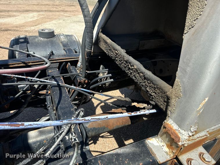 image for item DQ6783 1975 Mack ready mix truck