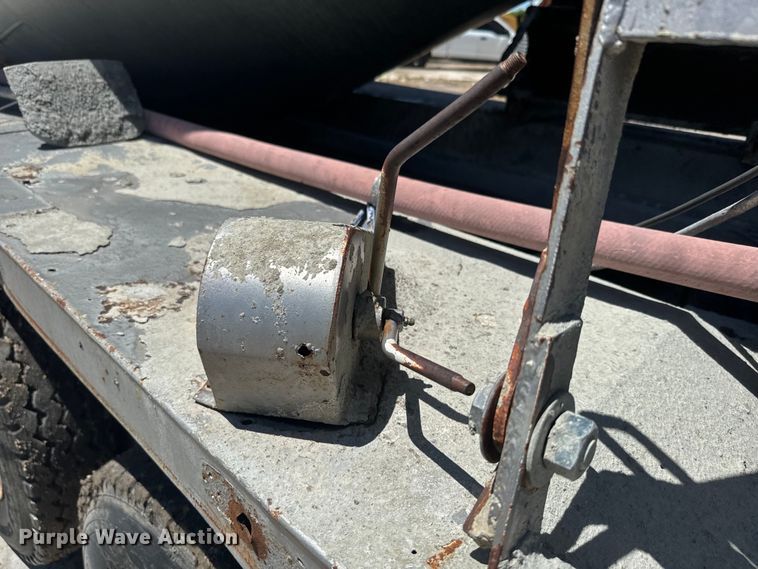 image for item DQ6783 1975 Mack ready mix truck