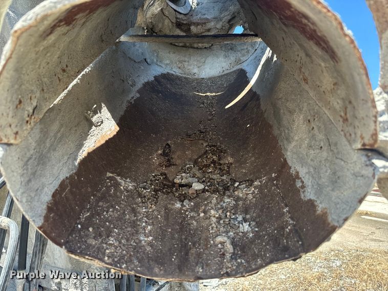 image for item DQ6783 1975 Mack ready mix truck