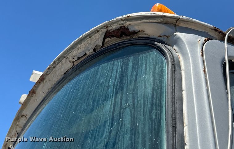 image for item DQ6783 1975 Mack ready mix truck