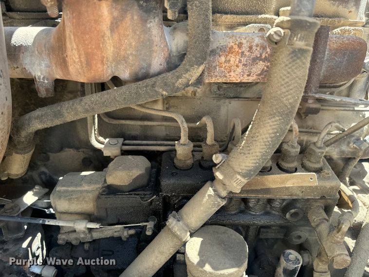 image for item DQ6783 1975 Mack ready mix truck