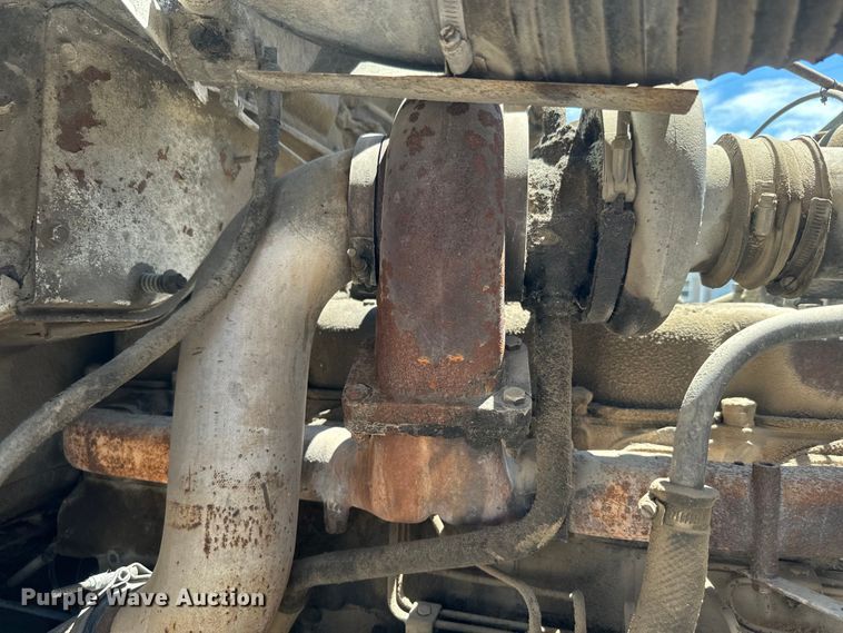 image for item DQ6783 1975 Mack ready mix truck