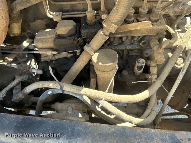 image for item DQ6783 1975 Mack ready mix truck