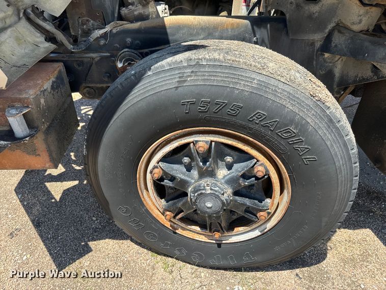 image for item DQ6783 1975 Mack ready mix truck