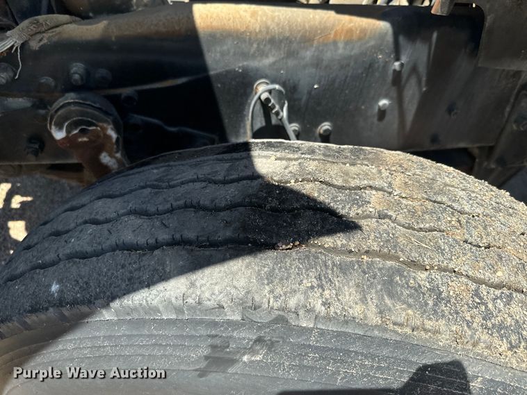 image for item DQ6783 1975 Mack ready mix truck