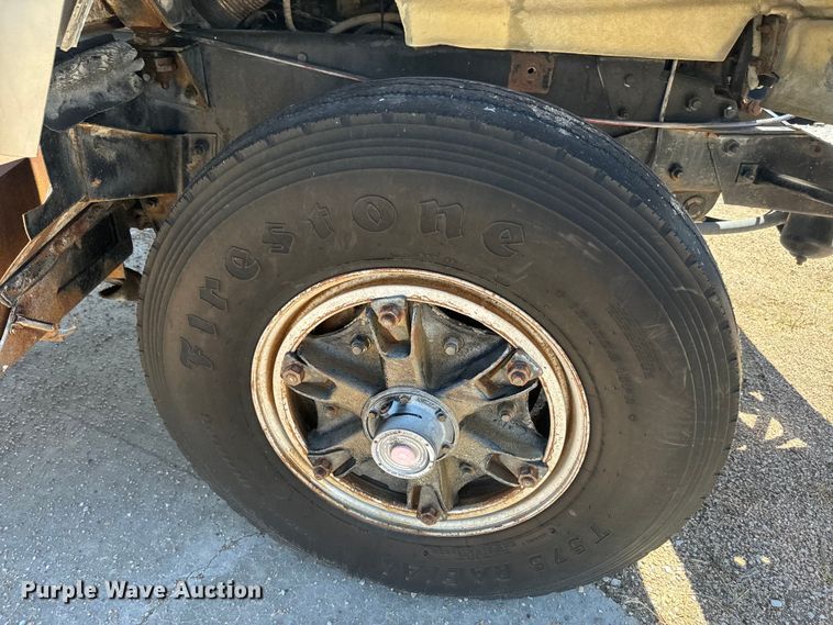 image for item DQ6783 1975 Mack ready mix truck