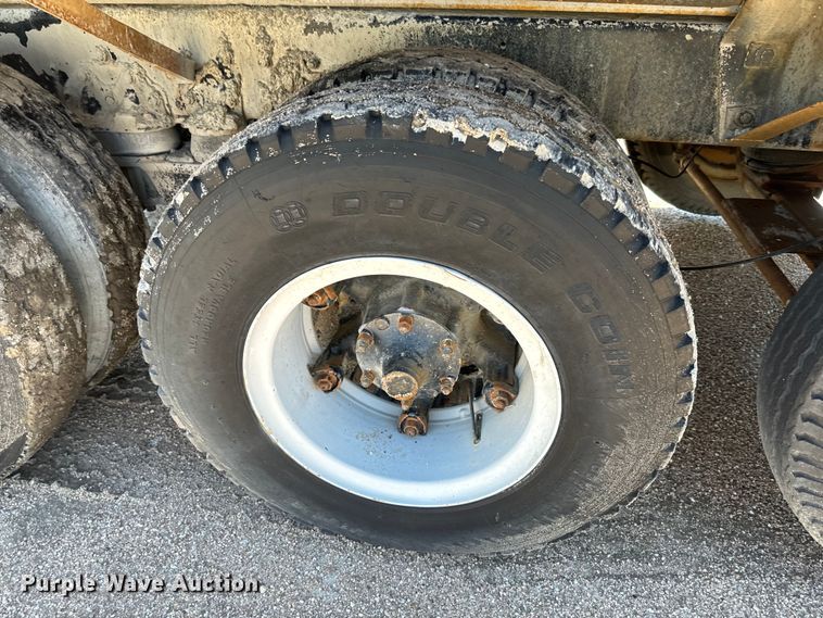 image for item DQ6783 1975 Mack ready mix truck