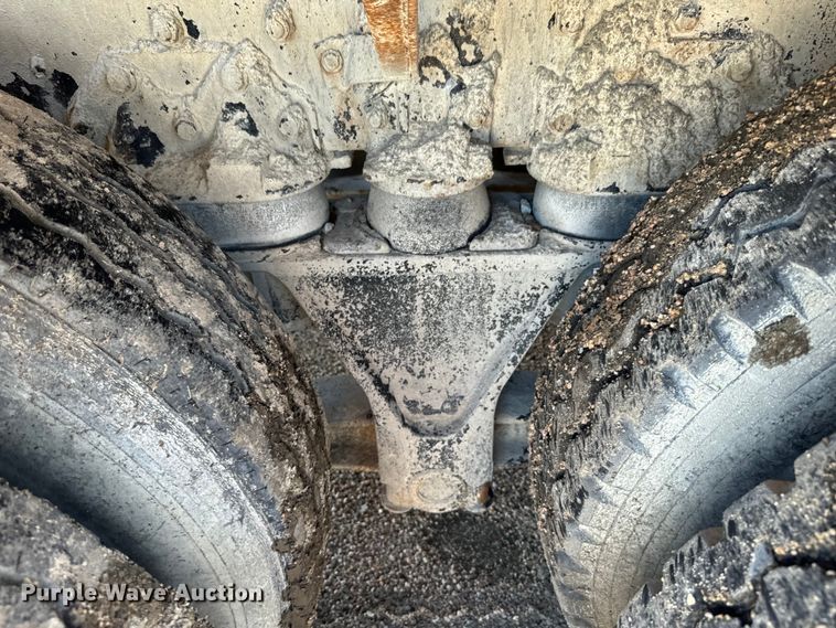 image for item DQ6783 1975 Mack ready mix truck