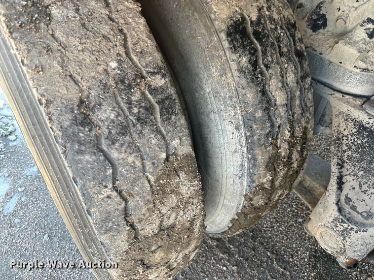 image for item DQ6783 1975 Mack ready mix truck