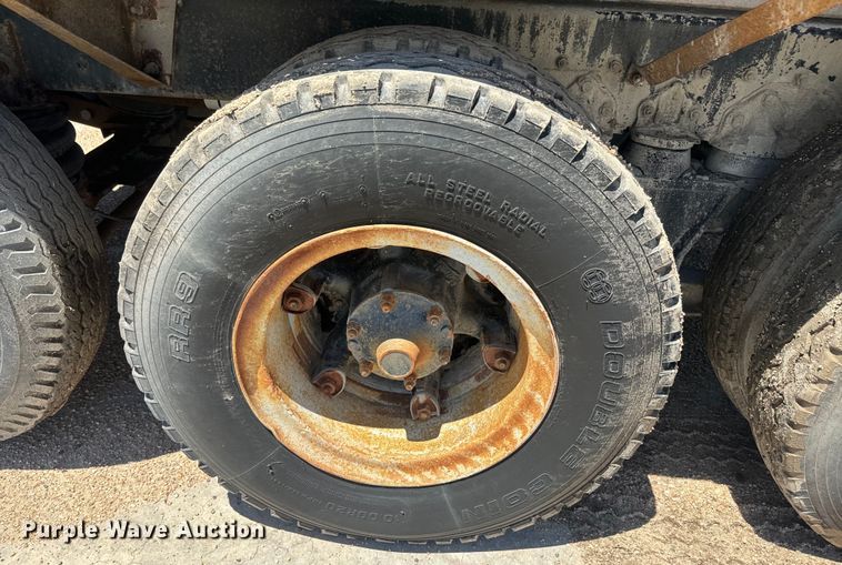 image for item DQ6783 1975 Mack ready mix truck