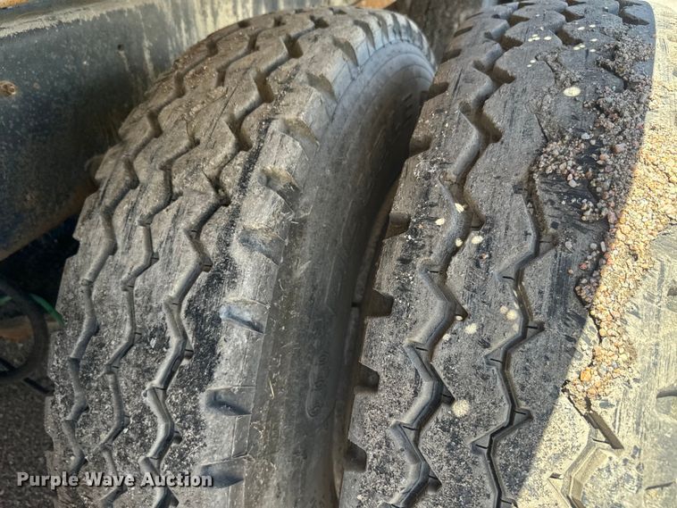 image for item DQ6783 1975 Mack ready mix truck