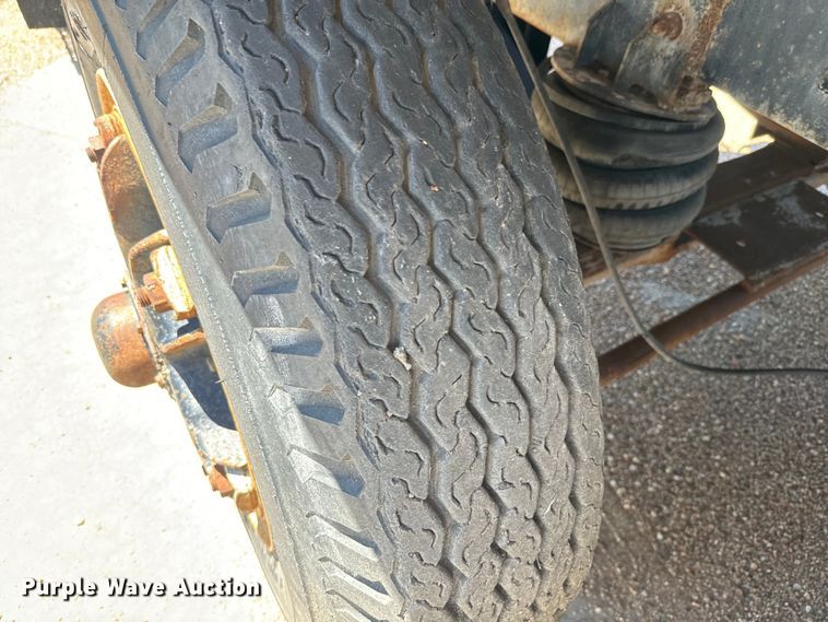 image for item DQ6783 1975 Mack ready mix truck