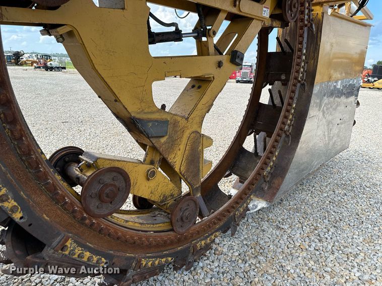 image for item DR2582 2017 Hydramaxx 2700 bucket wheel trencher