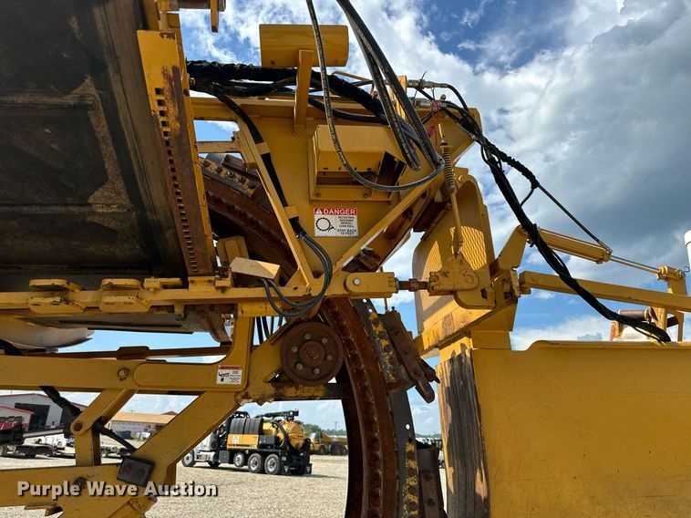 image for item DR2582 2017 Hydramaxx 2700 bucket wheel trencher