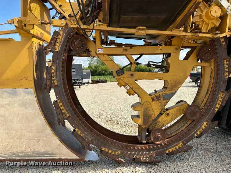 image for item DR2582 2017 Hydramaxx 2700 bucket wheel trencher
