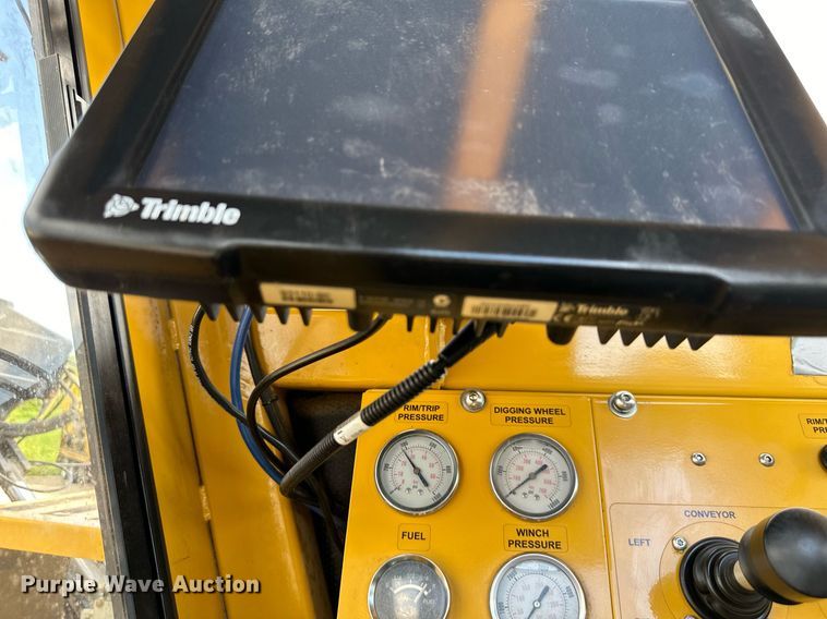 image for item DR2582 2017 Hydramaxx 2700 bucket wheel trencher